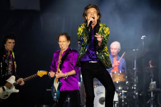 Vakum Selama 8 Tahun, Rolling Stones Mengeluarkan Lagu Baru Bertajuk &quot;Living in a Ghost Town&quot;